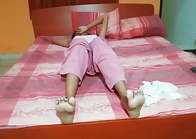 Indian become man parceling out her pussy with hotel breadth dear boy