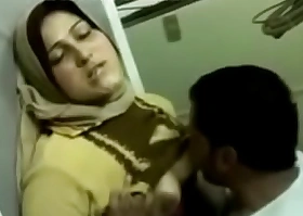 Muslim Girl Fucking Thither His Boyfriend