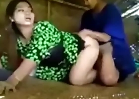 INDIAN GIRL FUCKING BOYFRIEND IN A Cabin