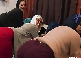 Chicks in hijab lady-love bbc one las time in advance bond