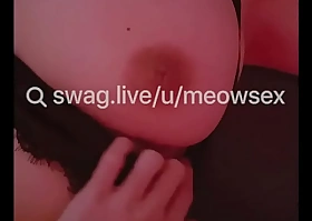 無套性感巨乳繼女 swag live/u/meowsex
