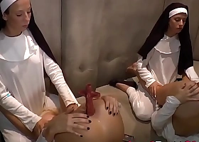 Nun ass toyed hard away from mongrel