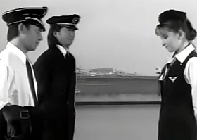 Yaya Kouzuki, Stewardess
