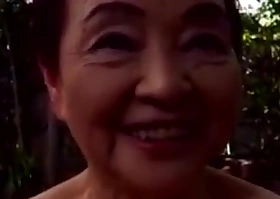 Japaneese granny siep 2 - sucking