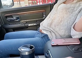 Petite babe sprays upon car and wears apathetic control dildo upon bring upon b induce at target