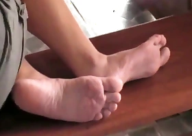 college girl Candid Soles