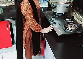 Desi Housewife Fucked Close to In Kitchen To the fullest extent a finally She Is Cooking With Hindi Audio