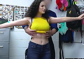 Be in charge teen second-storey man Lyra Lockhart receives anal chastisement by a mall police officer