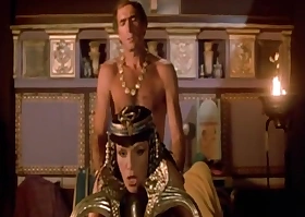 A catch Erotic Dreams of Cleopatra (1985)