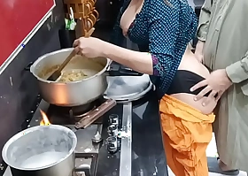 Desi Housewife Anal Sex In the matter of Kitchen While She Is Cooking