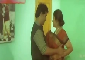 Hawt Indian Aunty take a crack at to satisfy her Buyer in Hotel