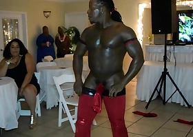 Jamaican Stripper Has Surprise for MILFS