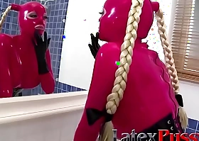 Latex Lucy in the Bath at LatexPussyCats