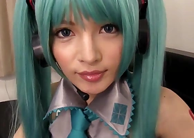 Hatsune Miku Cosplay 2