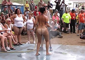 Amateur nude campaign fight at this maturity nudes a poppin festival in indiana