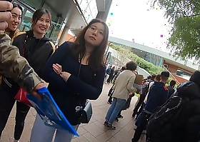 Chinese women attack hong kong student